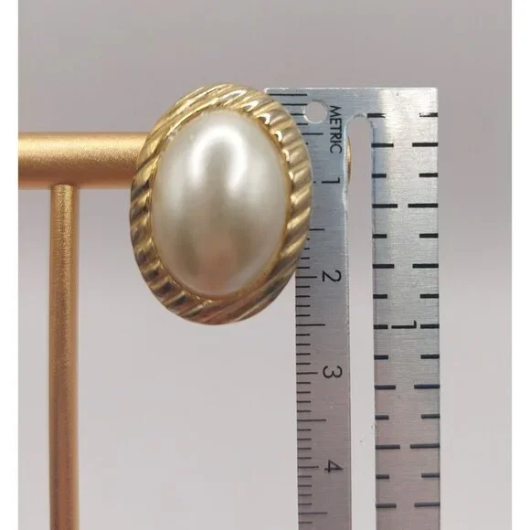 Vintage Faux Pearl & Gold-Tone Post Back Earrings - Picture 4 of 4